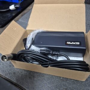 Fatbike Sanz acculader 48V 3 pins Groot V20