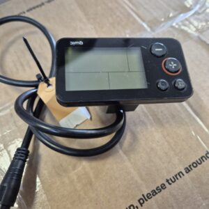 display Qwic  I MAX 9 pins 36v